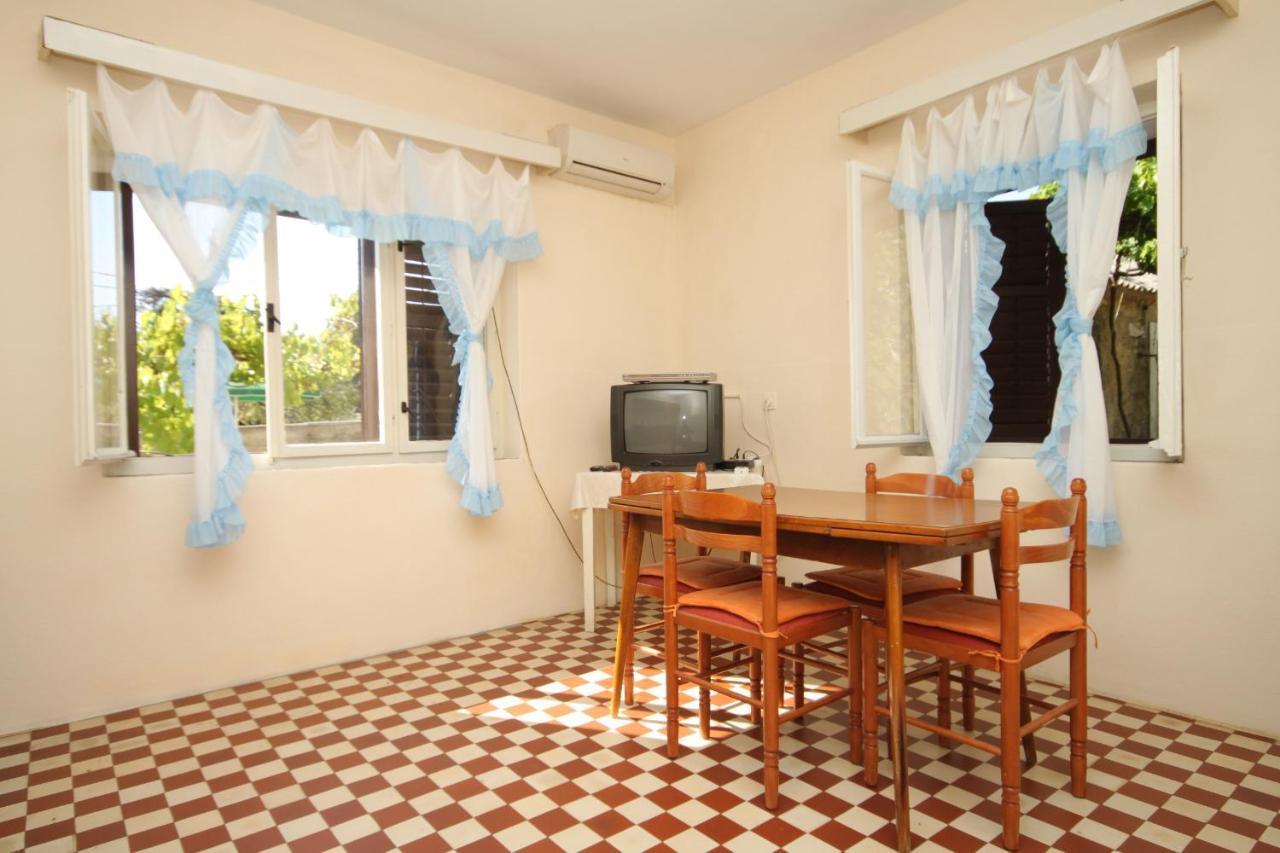 Apartment Savar 8127B Exterior photo